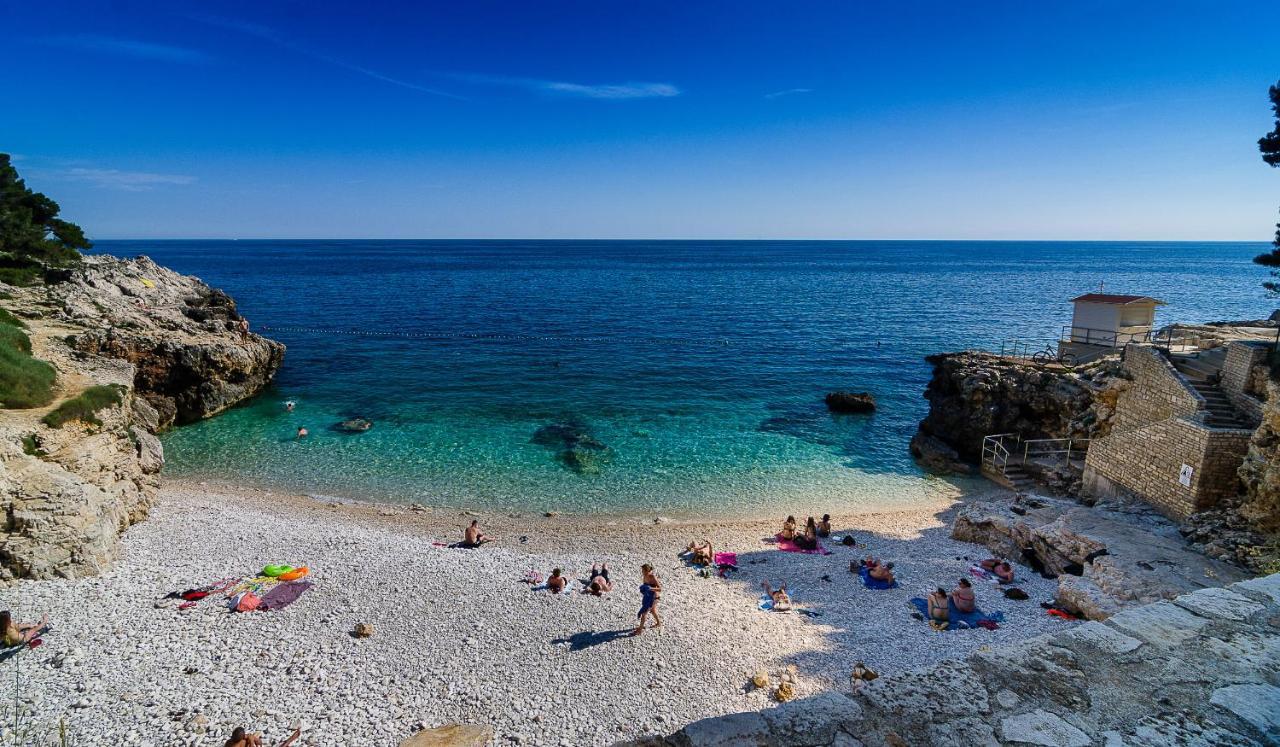 Anstika Pula, Croatia